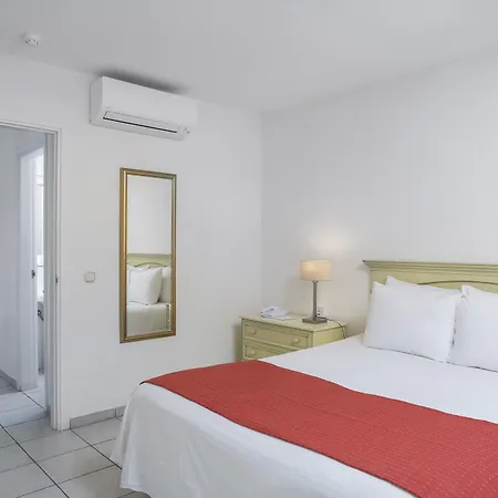Sunset Bay Club Hotel apartamentowy 3*