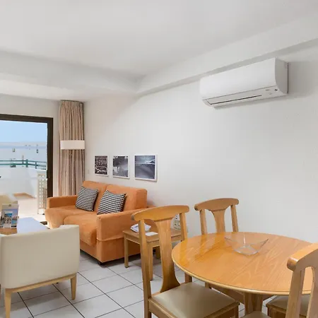 Hotel apartamentowy Sunset Bay Club