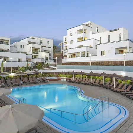 サンセット ベイ クラブ バイ ダイヤモンド 4* アデヘ