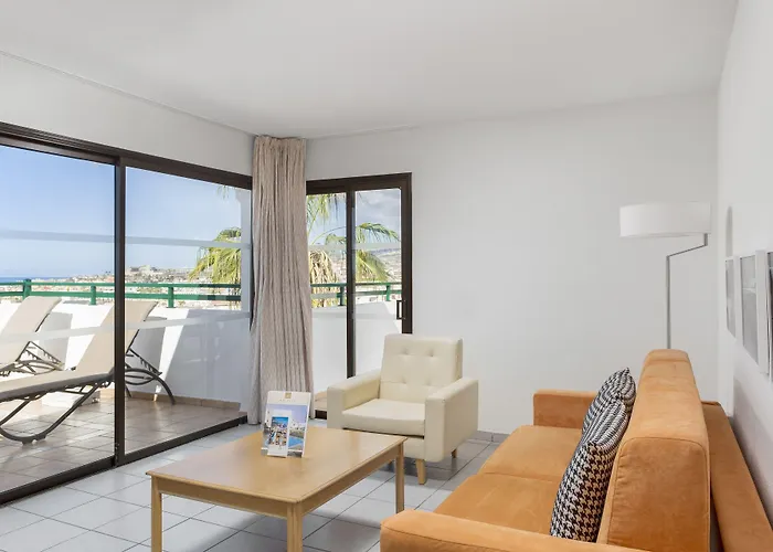 Sunset Bay Club 아파트호텔