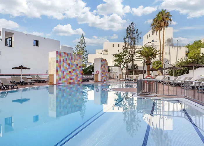 Sunset Bay Club 아파트호텔