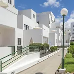 Апарт-готель Sunset Bay Club Адехе
