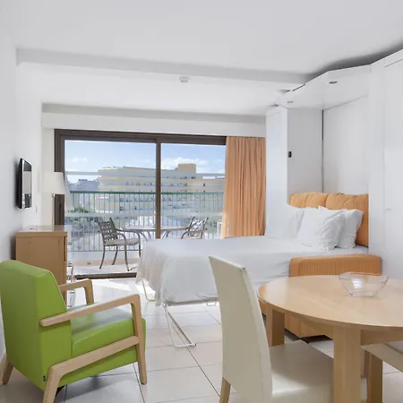 Sunset Bay Club Aparthotel