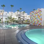 Sunset Bay Club Aparthotel