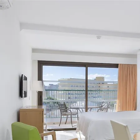 Sunset Bay Club أذيخي