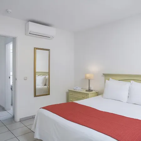 Hotel apartamentowy Sunset Bay Club 4*