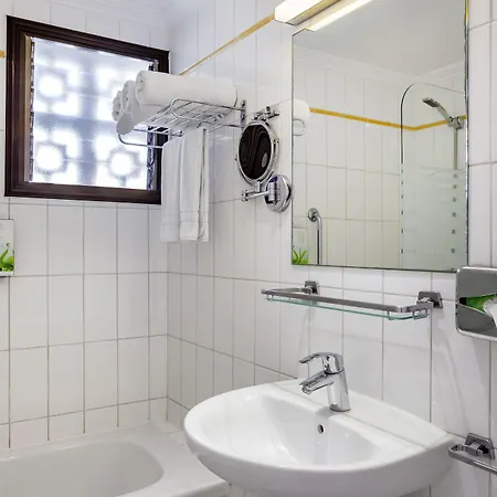 Sunset Bay Club Apart Otel 4*
