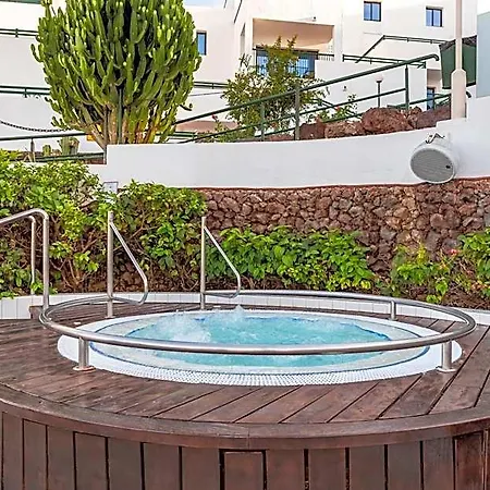 Sunset Bay Club 4*