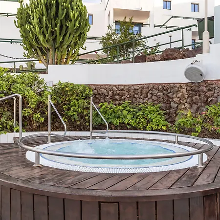 Sunset Bay Club 4*