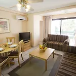 Sunset Bay Club 아파트호텔