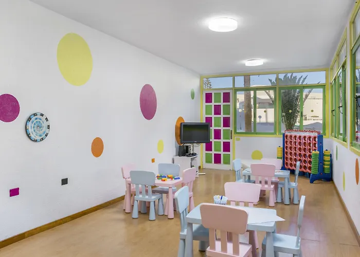 Апарт-отель Sunset Bay Club Адехе