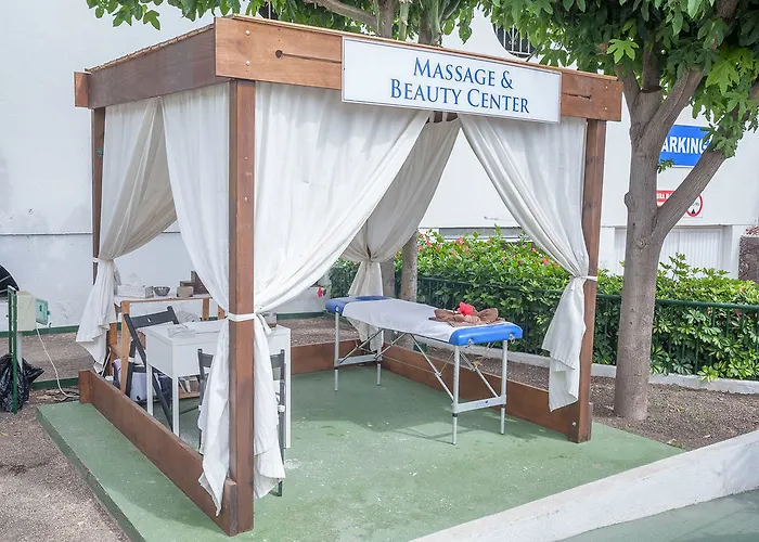 Апарт-отель Sunset Bay Club Адехе